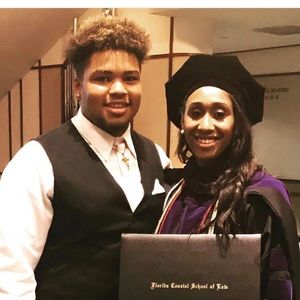 Meet your Posher, Clark